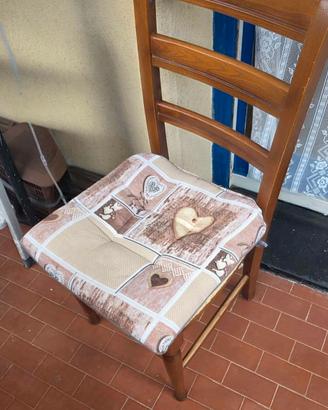 4 sedie da cucina in legno 