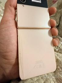 Samsung Z flip4 265G