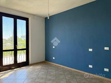 3 LOCALI A ALTOPASCIO