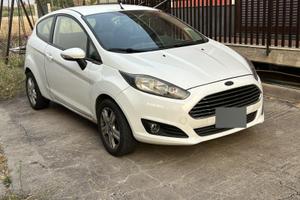 Ford fiesta benzina GPL