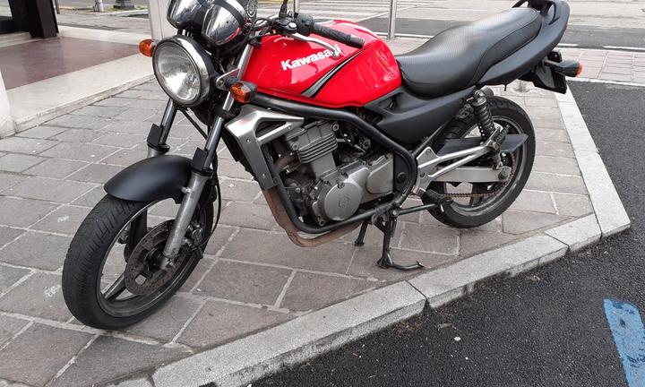 Kawasaki ER 5 - 2000