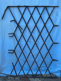 grata d'epoca in ferro forgiato