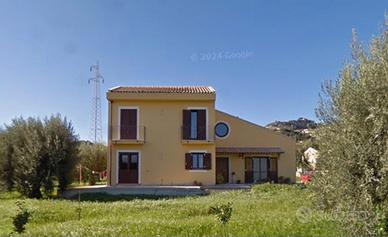 Esclusiva proprietà con vista mare a 1 km da Avola