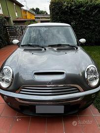 MINI COOPER S.  CHILI