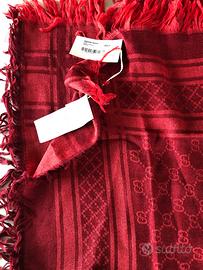 Sciarpa quadrata Gucci