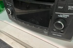 Stereo di serie Suzuki Swift 2011/2017