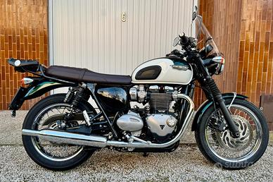 Bonneville T120 super accessoriata
