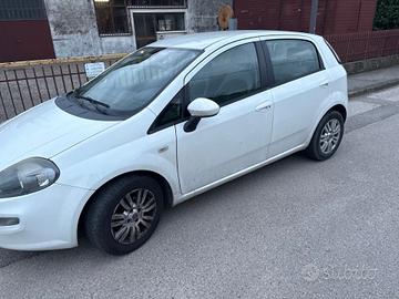 Fiat Punto 1.3 MJT II 75 CV 3 porte Lounge