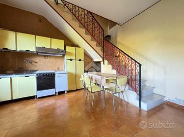 CASA INDIPENDENTE A PIETRASTORNINA