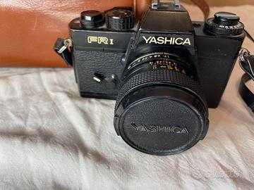 Fotocamera Yashica FR1 +50mm f1.7+Custodia cuoio