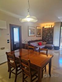 Meridiana Maisonette di mq 160 con doppio ingresso