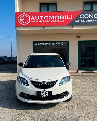Lancia Ypsilon 1.0 FireFly 5 porte S&S Hybrid Ecoc