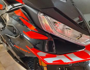 Aprilia rs 660 factory