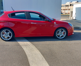 Giulietta 1750 quadrifoglio verde