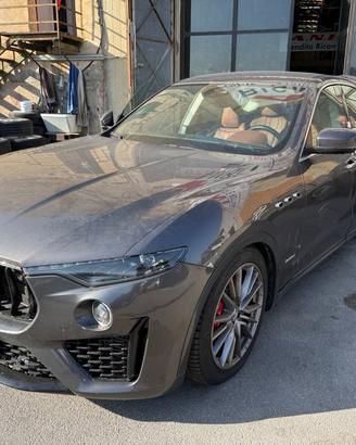 Ricambi Maserati Levante Granlusso Q4 3.0 benz V6 