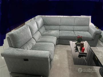 Divano “poltrone sofà “ 3 moduli con relax elettri