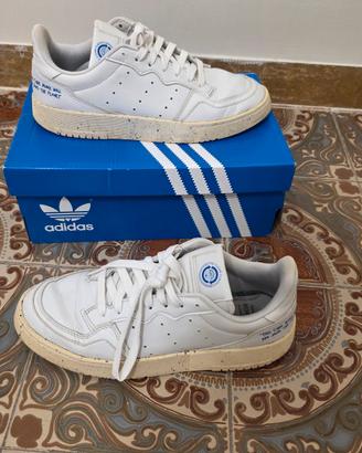 adidas Sneakers Supercourt