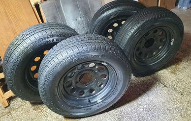 Cerchi più gomme per suzuki jimmy