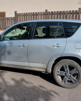 Rav 4 2.2 177cv del 2008