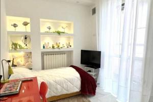 Stanza Pozzo strada /Torino/ studenti/ lavoratrice