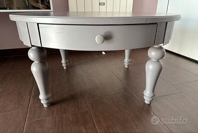 Tavolino basso rotondo IKEA, colore grigio chiaro