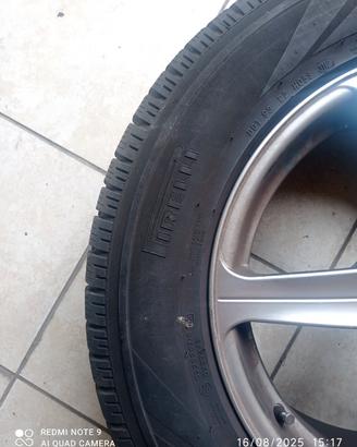 Cerchi più gomme invernali 