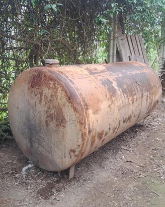 cisterna per gasolio