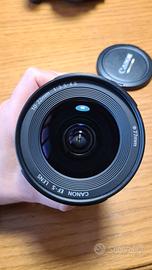 Obiettivo Canon EF-S 10-22mm f/3.5-4.5 USM 