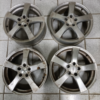 Cerchi in lega 16x6,5 5x100