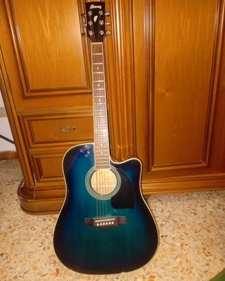 chitarra acustica Ibanez amplificata 