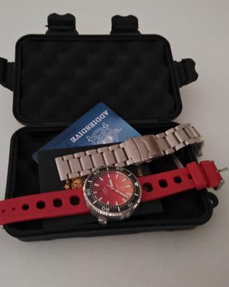 Orologio automatico   subacqueo 1000m. 80€