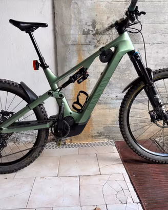 e-mtb Canyon Spectral:ON CF8