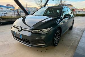 Golf 8 2.0 TDI 115CV