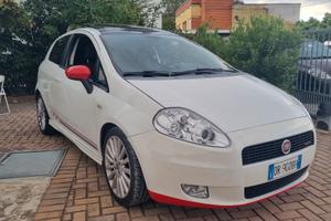 Grande punto sport 