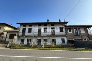 Terratetto Plurifamiliare Con Giardino Privato