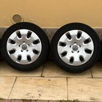 Cerchi e pneumatici invernali Audi A1 185 60 R15