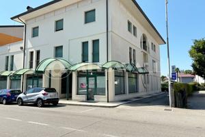 Locale commerciale a Aviano