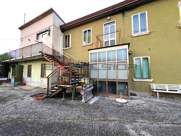 CAVARZERE: casa indipendente