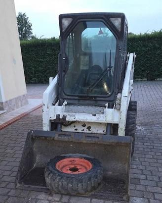 Minipala Bobcat S100 , ore 650, con joystick e tar