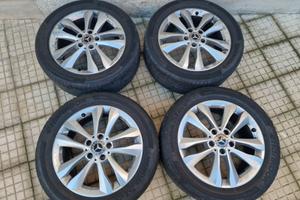 Cerchi in lega e gomme Mercedes Classe C raggio 17