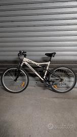 Mountain bike Rockrider 6.0