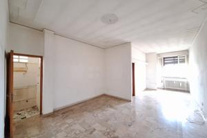 2 LETTO DA RISTRUTTURARE IN CENTRO STORICO CON ASC