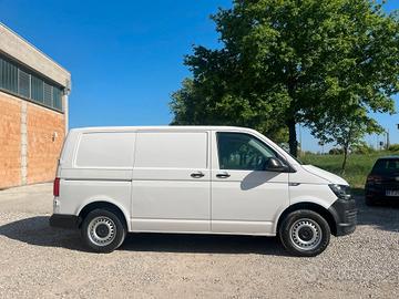 Volkswagen TRANSPORTER T5 TDI 140CV - 2016