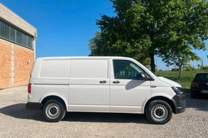 Volkswagen TRANSPORTER T5 TDI 140CV - 2016