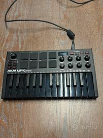 Akai MPK mini