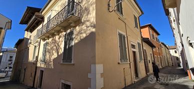 Attività Commerciale L'Aquila [GRC695VCG]