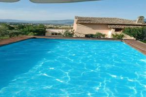 Rustico / Casale di 252 m² con più di 5 locali a S