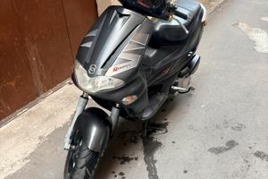 Runner 125 4T