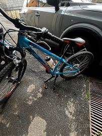 Mountaibike KTM ammortizzata bimbo misura 24”