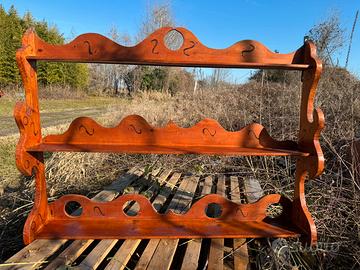 Piattaia pensile in legno